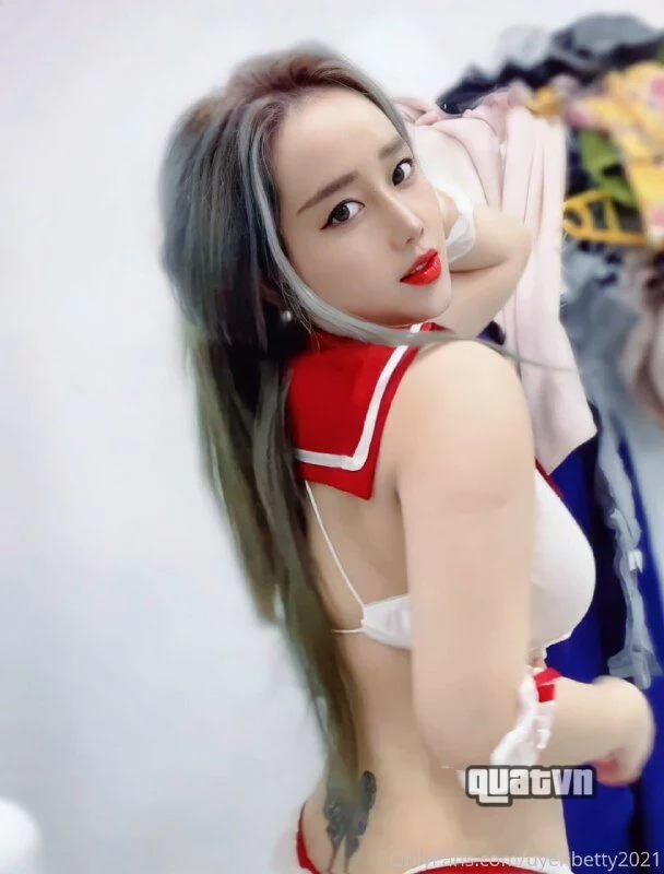 Uyen-Betty-Onlyfans-Leak-29.jpg