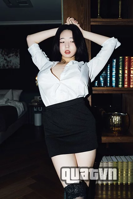 Yeonwoo-Collection-92.webp